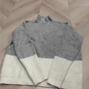 Primark Beige & Light Gray Ribbed Mock Neck Sweater